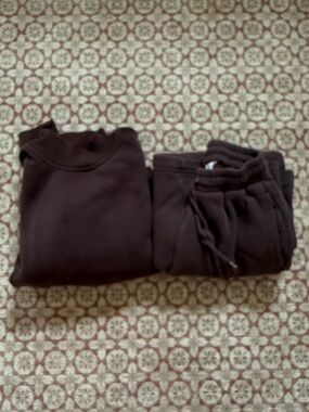 abercrombie mockneck and sweat pants - dark coffee